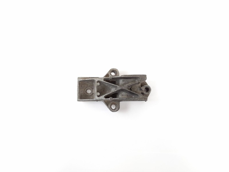 Recambio de soporte motor para peugeot 205 berlina 1.8 d generation referencia OEM IAM 9616027080  