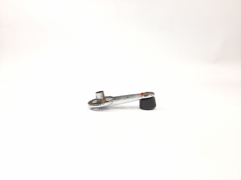 Recambio de maneta elevalunas delantera derecha para mitsubishi montero (l040) 2.5 td 4x4 referencia OEM IAM   