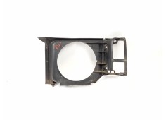 Recambio de moldura para mitsubishi montero (l040) 2.5 td 4x4 referencia OEM IAM    2