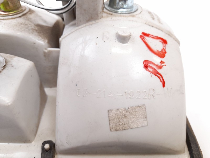 Recambio de portalamparas para mitsubishi montero (l040) 2.5 td 4x4 referencia OEM IAM 082141922R  