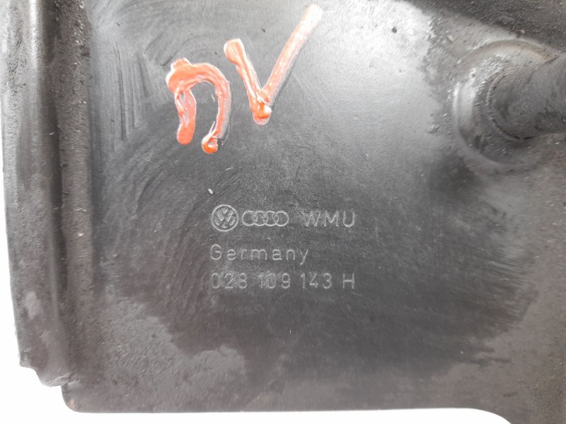 Recambio de tapa distribucion para audi a4 avant (b5) 1.9 tdi referencia OEM IAM 028109143H  