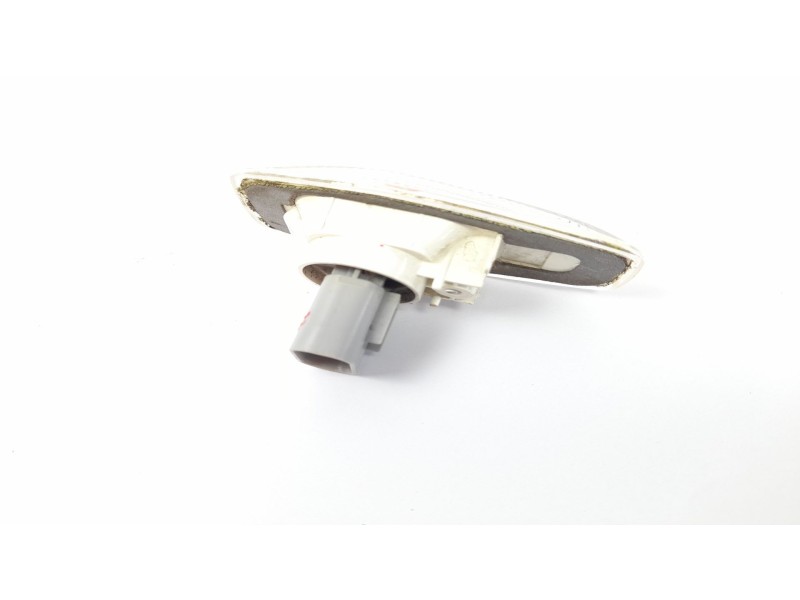 Recambio de piloto lateral izquierdo para kia picanto 1.0 referencia OEM IAM   