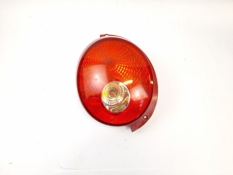 Recambio de piloto trasero izquierdo para chevrolet matiz 1.0 cat referencia OEM IAM 300411L  