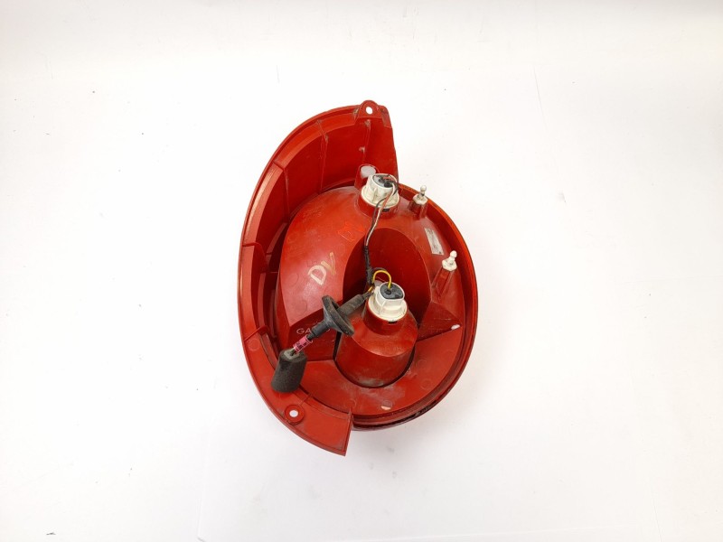 Recambio de piloto trasero izquierdo para chevrolet matiz 1.0 cat referencia OEM IAM 300411L  
