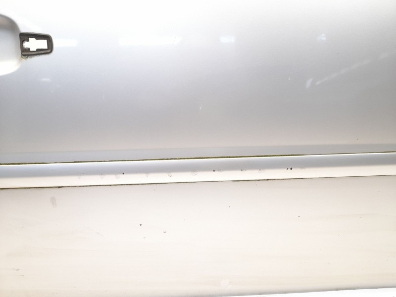 Recambio de puerta delantera derecha para opel vectra c berlina gts 1.9 cdti referencia OEM IAM   