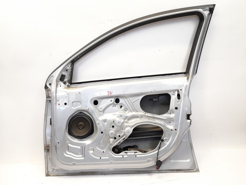 Recambio de puerta delantera derecha para opel vectra c berlina gts 1.9 cdti referencia OEM IAM   