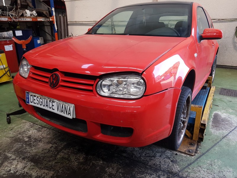 volkswagen golf iv berlina (1j1) del año 2003
