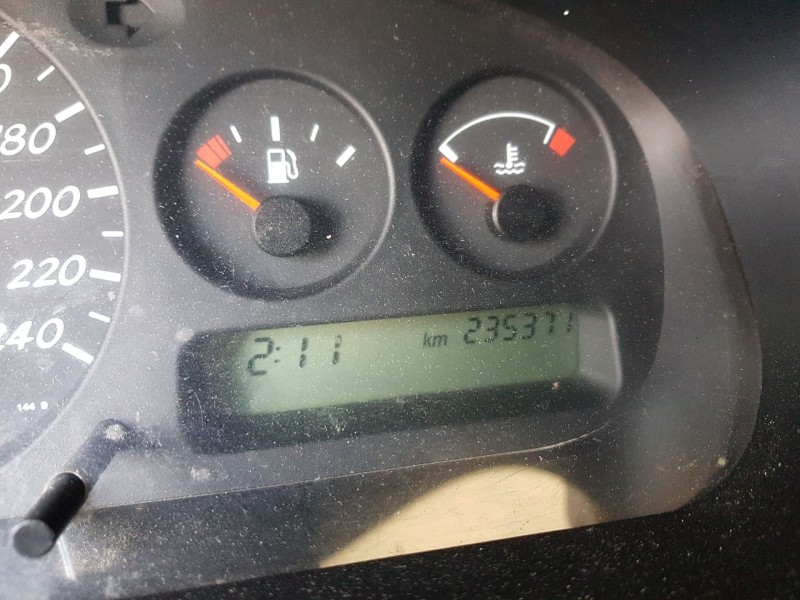 nissan primera berlina (p11) del año 2000