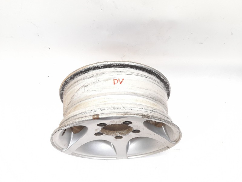 Recambio de llanta para suzuki vitara td referencia OEM IAM   