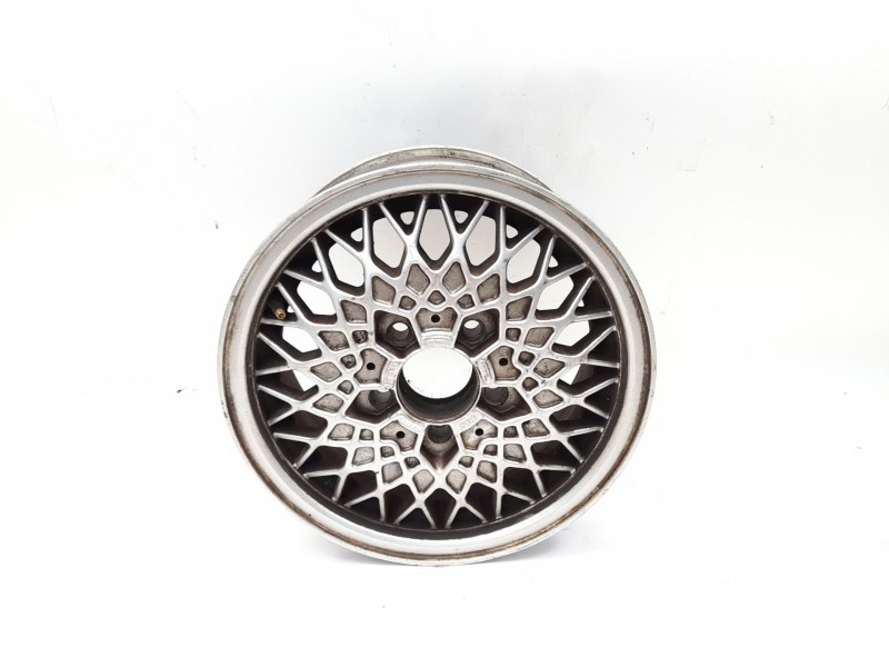 Recambio de llanta para mercedes 190 (w201) 2.3 referencia OEM IAM   