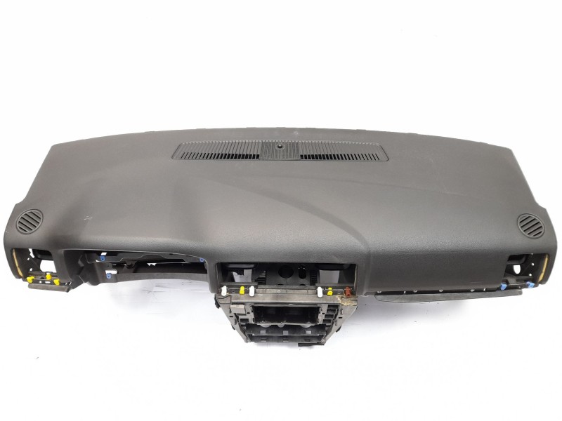Recambio de salpicadero para opel vectra c berlina gts 1.9 cdti referencia OEM IAM   