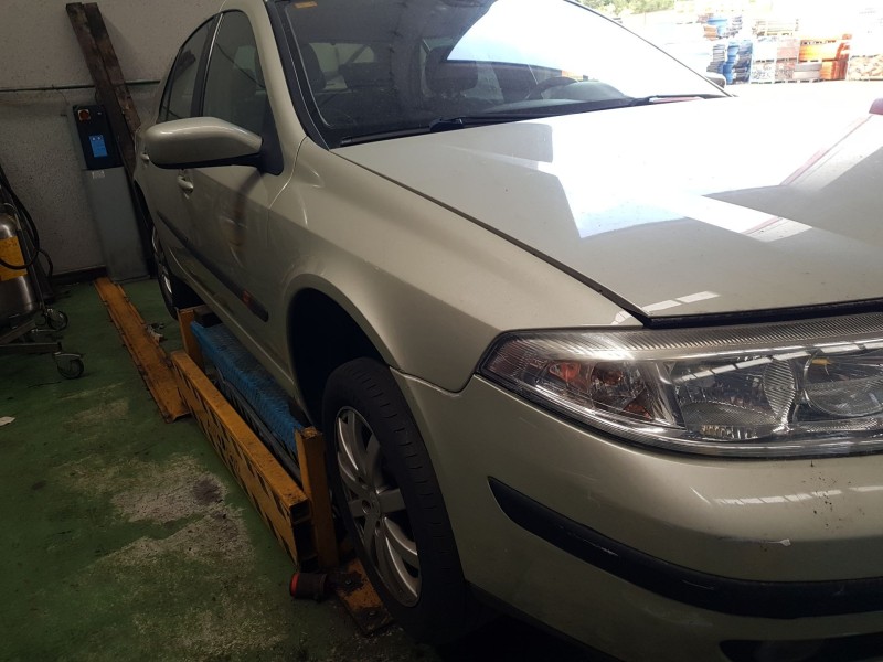 renault laguna ii (bg0) del año 2004