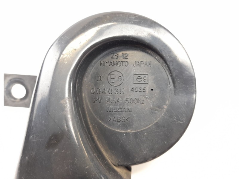 Recambio de claxon para nissan nv 200 (m20) nv200 furgón basic referencia OEM IAM 004035  