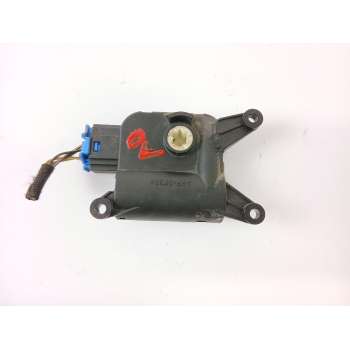 MOTOR APERTURA TRAMPILLAS CLIMATIZADOR 0132801362 