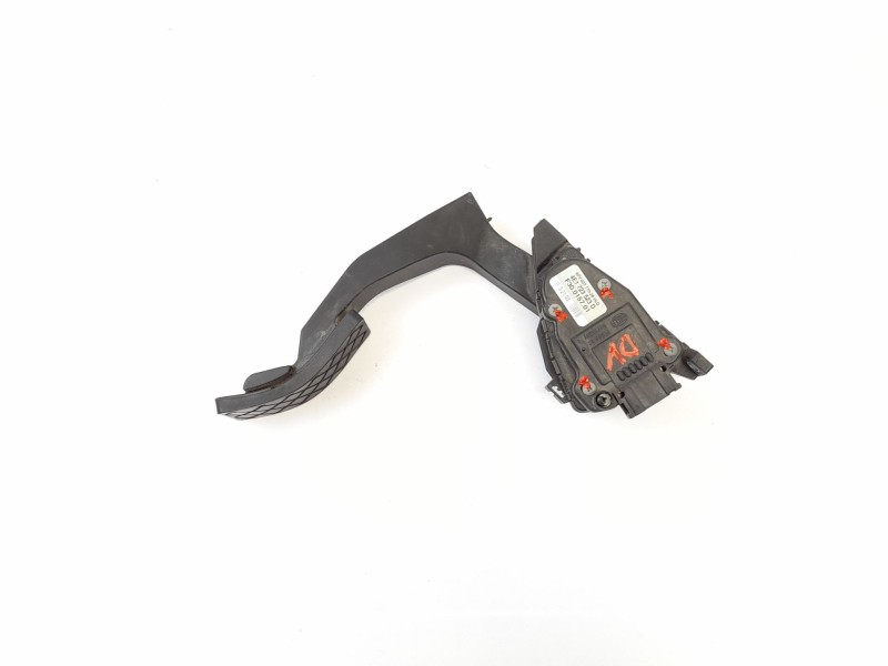 Recambio de pedal acelerador para audi a8 (4e2) 4.0 tdi quattro referencia OEM IAM 4E1723523D  F30015701