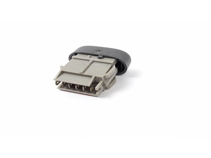 Recambio de interruptor para renault clio ii fase i (b/cbo) 1.2 referencia OEM IAM 038167A  