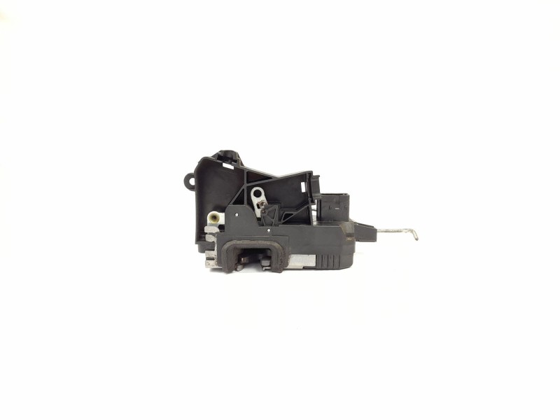 Recambio de cerradura puerta delantera derecha para opel vectra c berlina gts 1.9 cdti referencia OEM IAM 13210765  