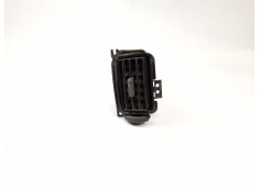 Recambio de rejilla del aire delantera central para nissan nv 200 (m20) nv200 furgón basic referencia OEM IAM 68751BJ04A  