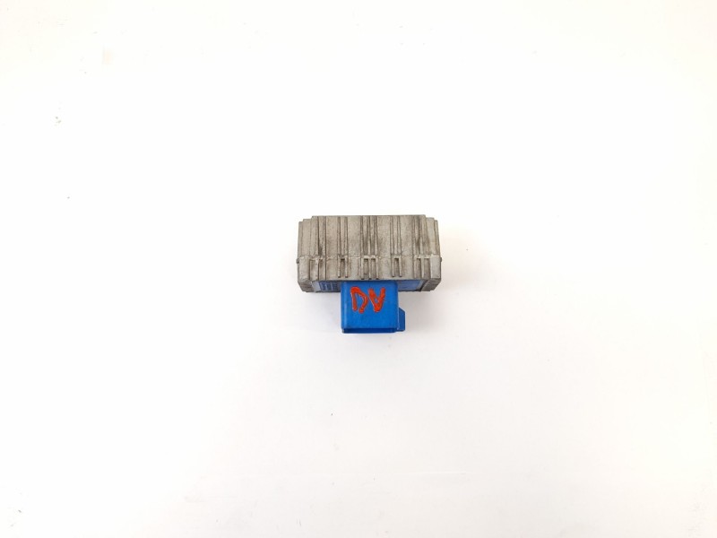 Recambio de caja precalentamiento para opel vectra c berlina gts 1.9 cdti referencia OEM IAM 55353011  51299014B
