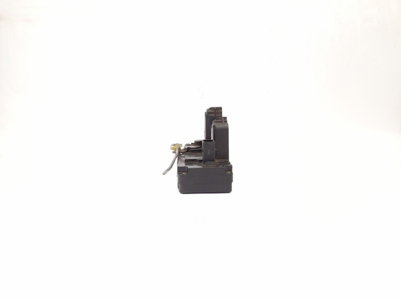 Recambio de cerradura puerta trasera izquierda para opel vectra c berlina gts 1.9 cdti referencia OEM IAM 13210760  