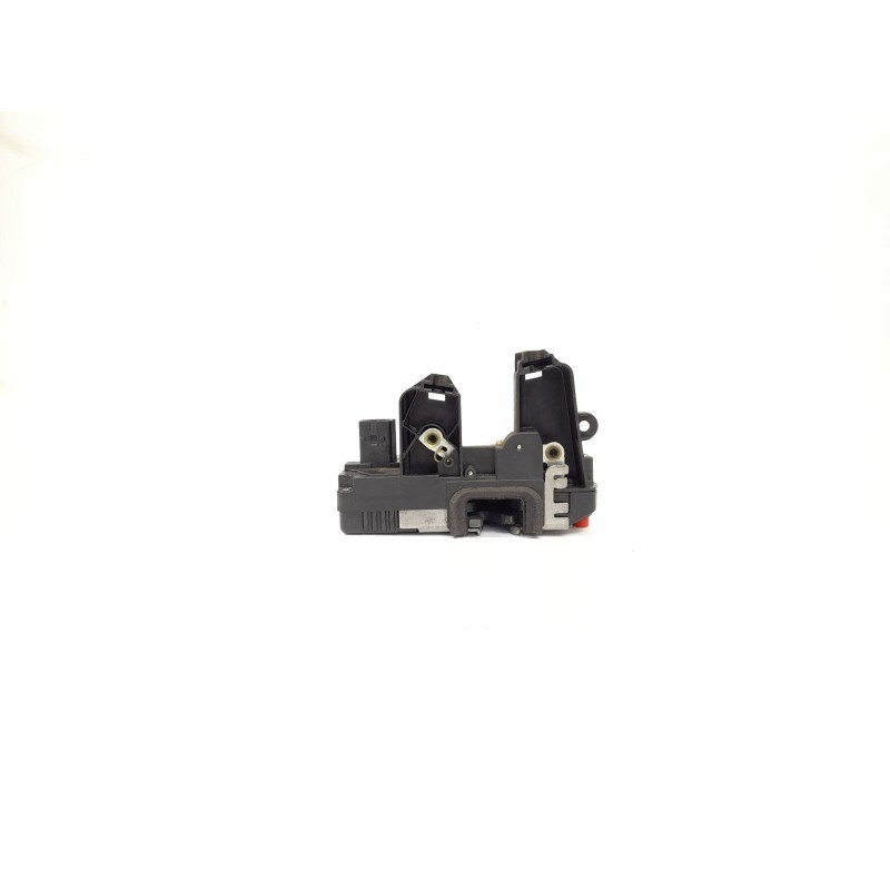 Recambio de cerradura puerta trasera izquierda para opel vectra c berlina gts 1.9 cdti referencia OEM IAM 13210760  