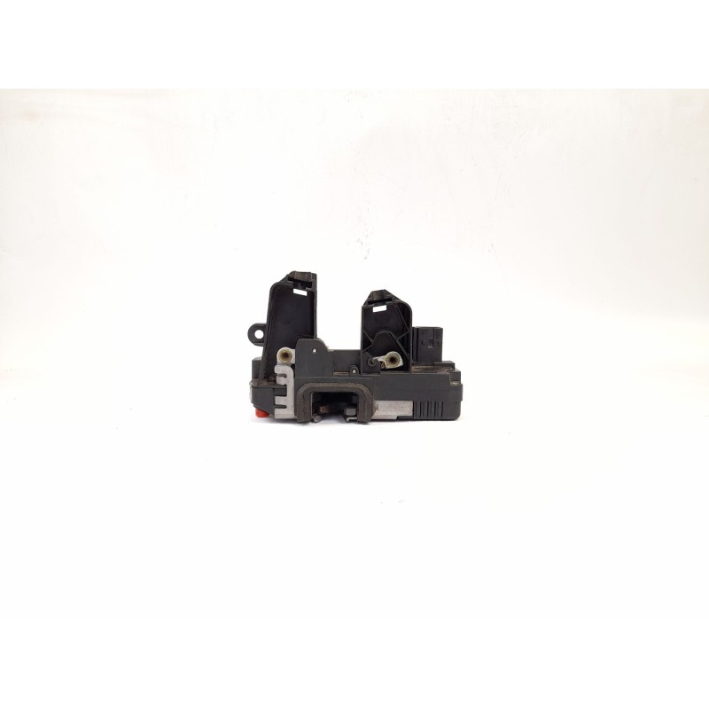 Recambio de cerradura puerta trasera derecha para opel vectra c berlina gts 1.9 cdti referencia OEM IAM 13210761  