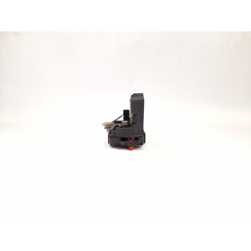 Recambio de cerradura puerta trasera derecha para opel vectra c berlina gts 1.9 cdti referencia OEM IAM 13210761  