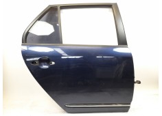 Recambio de puerta trasera derecha para kia carens iii monospace un 2.0 crdi referencia OEM IAM   