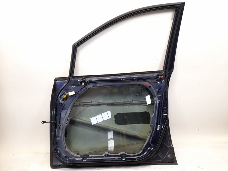 Recambio de puerta delantera derecha para kia carens iii monospace un 2.0 crdi referencia OEM IAM   