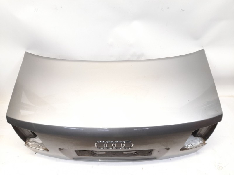 Recambio de porton trasero para audi a8 (4e2) 4.0 tdi quattro referencia OEM IAM   