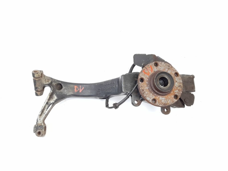 Recambio de mangueta delantera derecha para audi a4 avant (b5) 1.9 tdi referencia OEM IAM 8D0407258  
