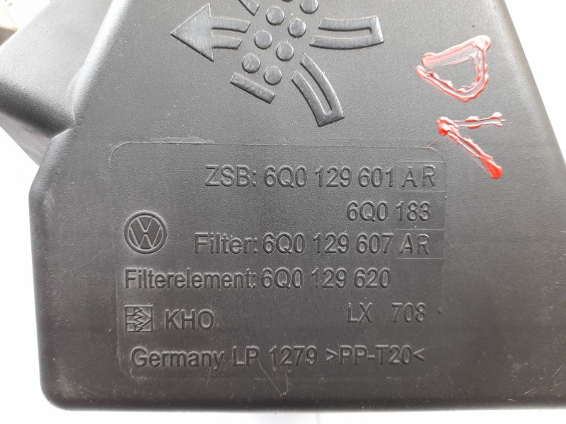 Recambio de filtro aire para seat ibiza iii (6l1) 1.4 tdi referencia OEM IAM 6Q0129601AR  6Q0129607AR