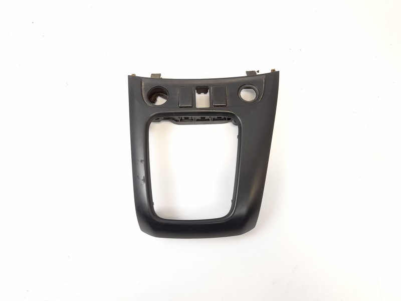 Recambio de moldura para nissan nv 200 (m20) nv200 furgón basic referencia OEM IAM 68262BJ99C 68262BJ97C 68262BJ98C