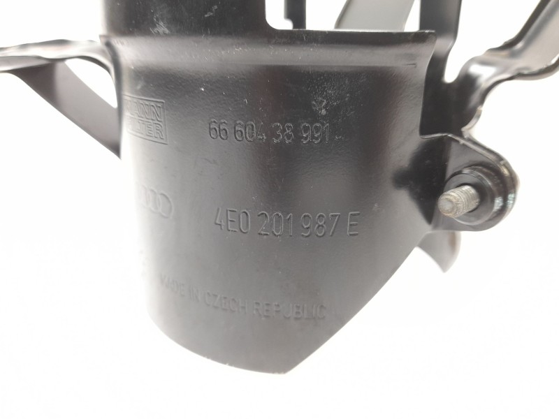 Recambio de soporte filtro gasoil para audi a8 (4e2) 4.0 tdi quattro referencia OEM IAM 4E0201987E  
