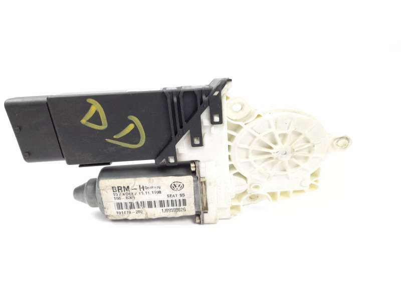 MOTOR ELEVALUNAS DELANTERO DERECHO 101386101 7746002101 041813