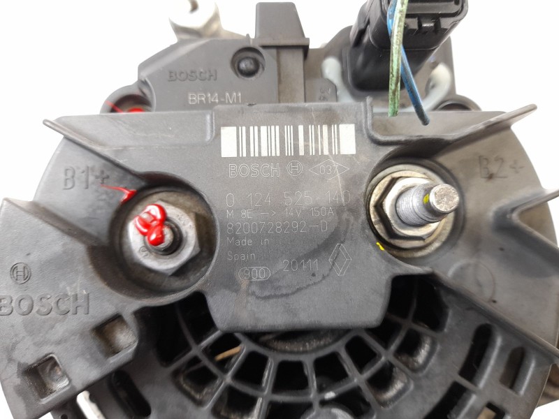 Recambio de alternador para nissan nv 200 (m20) nv200 furgón basic referencia OEM IAM 8200728292D  0124525140