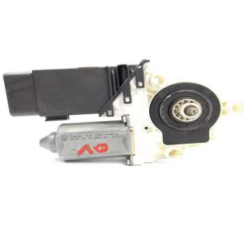 MOTOR ELEVALUNAS DELANTERO IZQUIERDO 101387101 7746002102 1011811