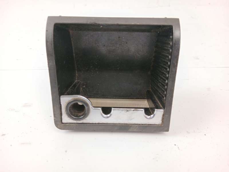 CENICERO 1K0857335 