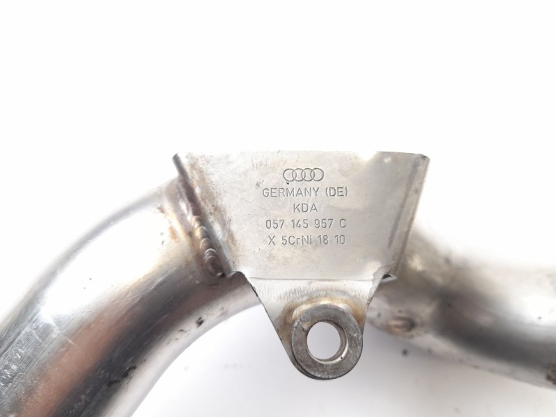 Recambio de tubo para audi a8 (4e2) 4.0 tdi quattro referencia OEM IAM 057145957C  