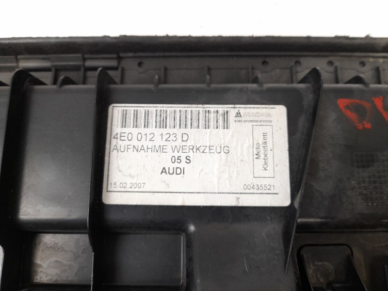 Recambio de herramientas para audi a8 (4e2) 4.0 tdi quattro referencia OEM IAM 4E0012123D  00435521