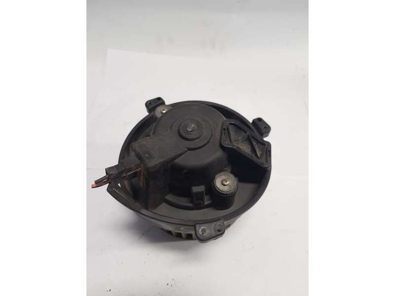 MOTOR CALEFACCION 