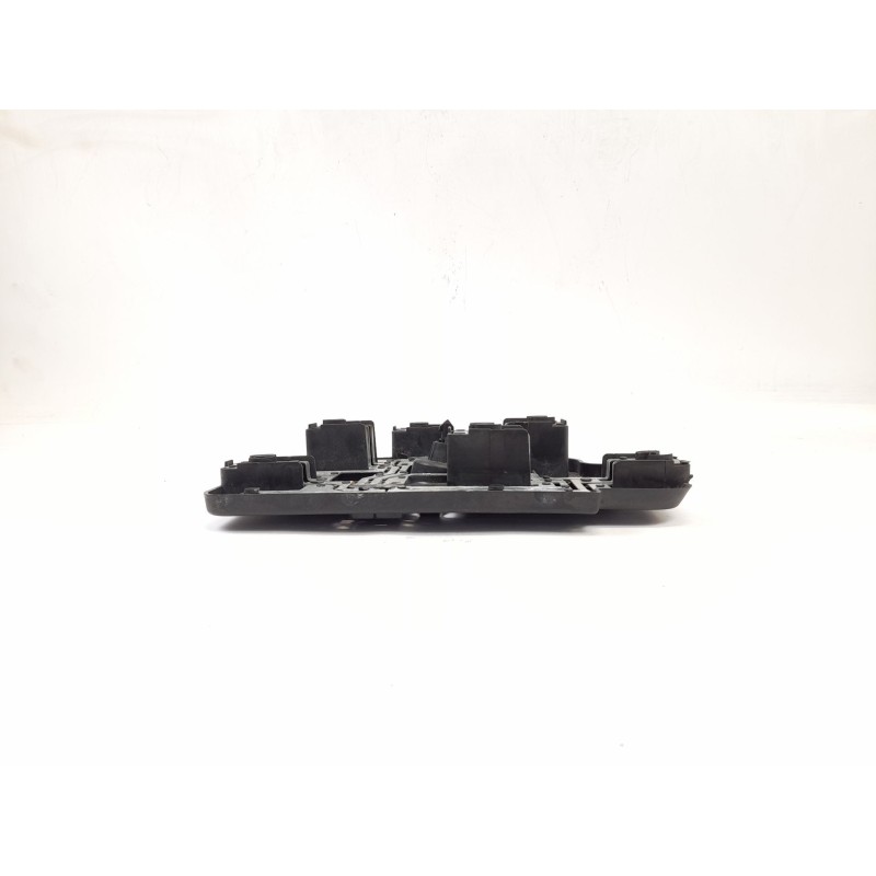 Recambio de portalamparas para bmw serie 5 berlina (e39) 2.5 525tds referencia OEM IAM 8363565 14603500 14603502