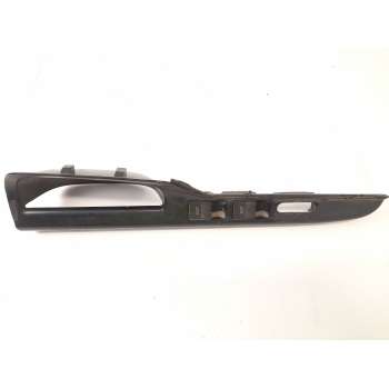 MANDO ELEVALUNAS DELANTERO IZQUIERDO 6K0867 