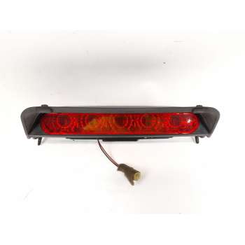 LUZ CENTRAL DE FRENO 