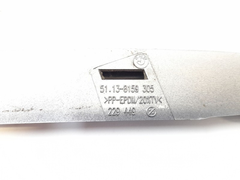 Recambio de moldura para bmw serie 5 berlina (e39) 2.5 525tds referencia OEM IAM 51138159305  