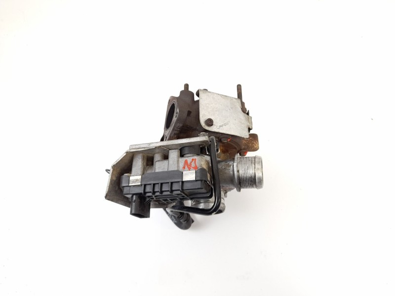 Recambio de turbocompresor para audi a8 (4e2) 4.0 tdi quattro referencia OEM IAM 6A3057145701S  GT1749V