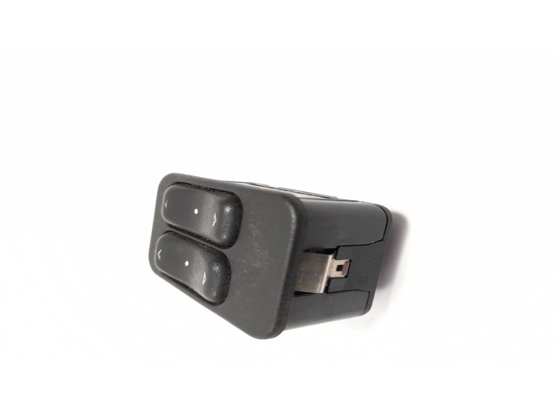 Recambio de mando elevalunas delantero izquierdo para opel meriva enjoy referencia OEM IAM 13363202  