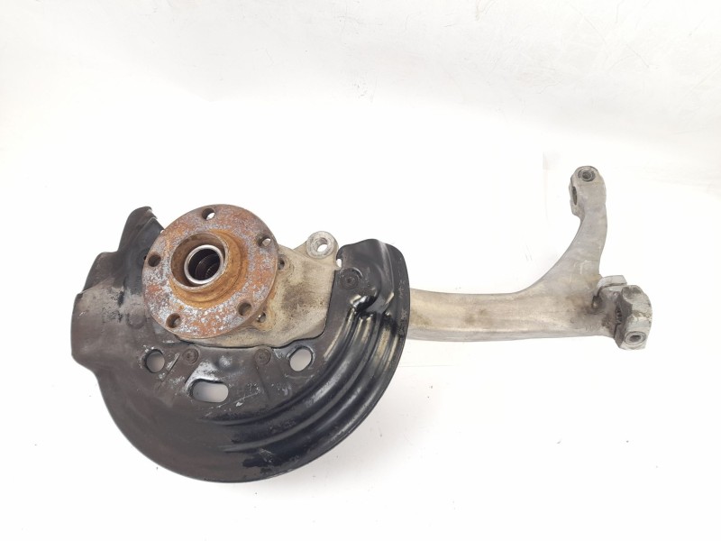 Recambio de mangueta delantera derecha para audi a8 (4e2) 4.0 tdi quattro referencia OEM IAM   
