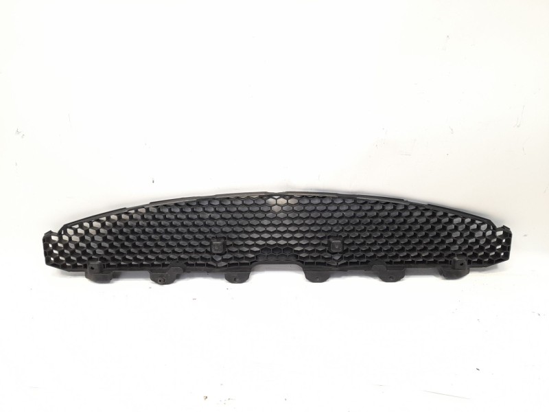 Recambio de rejilla paragolpes delantera para kia carens iii monospace un 2.0 crdi referencia OEM IAM 865611D010  