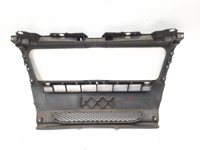 Recambio de paragolpes delantero para citroen jumper furgon 2.2hdi 120 referencia OEM IAM 1305760070  